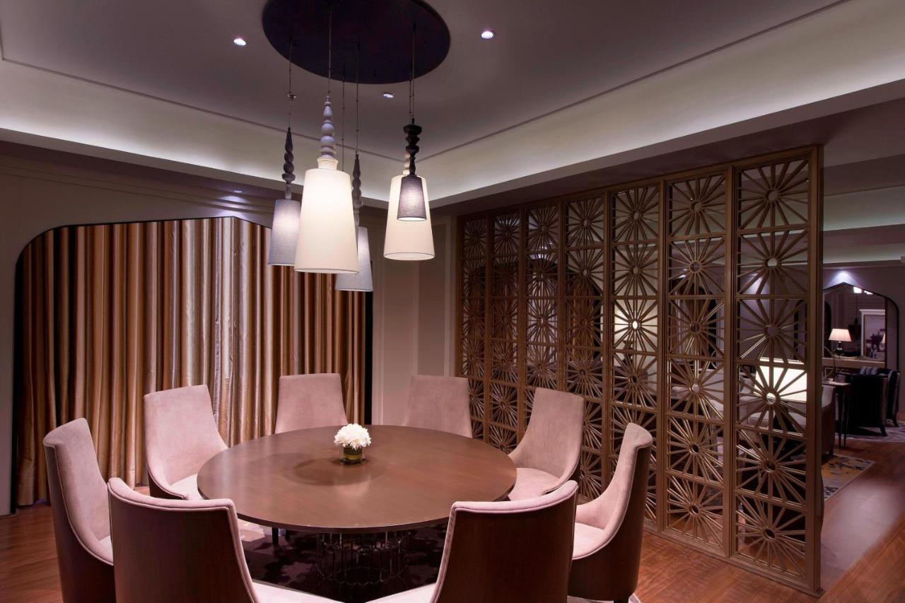 Sheraton Hyderabad Hotel Kültér fotó