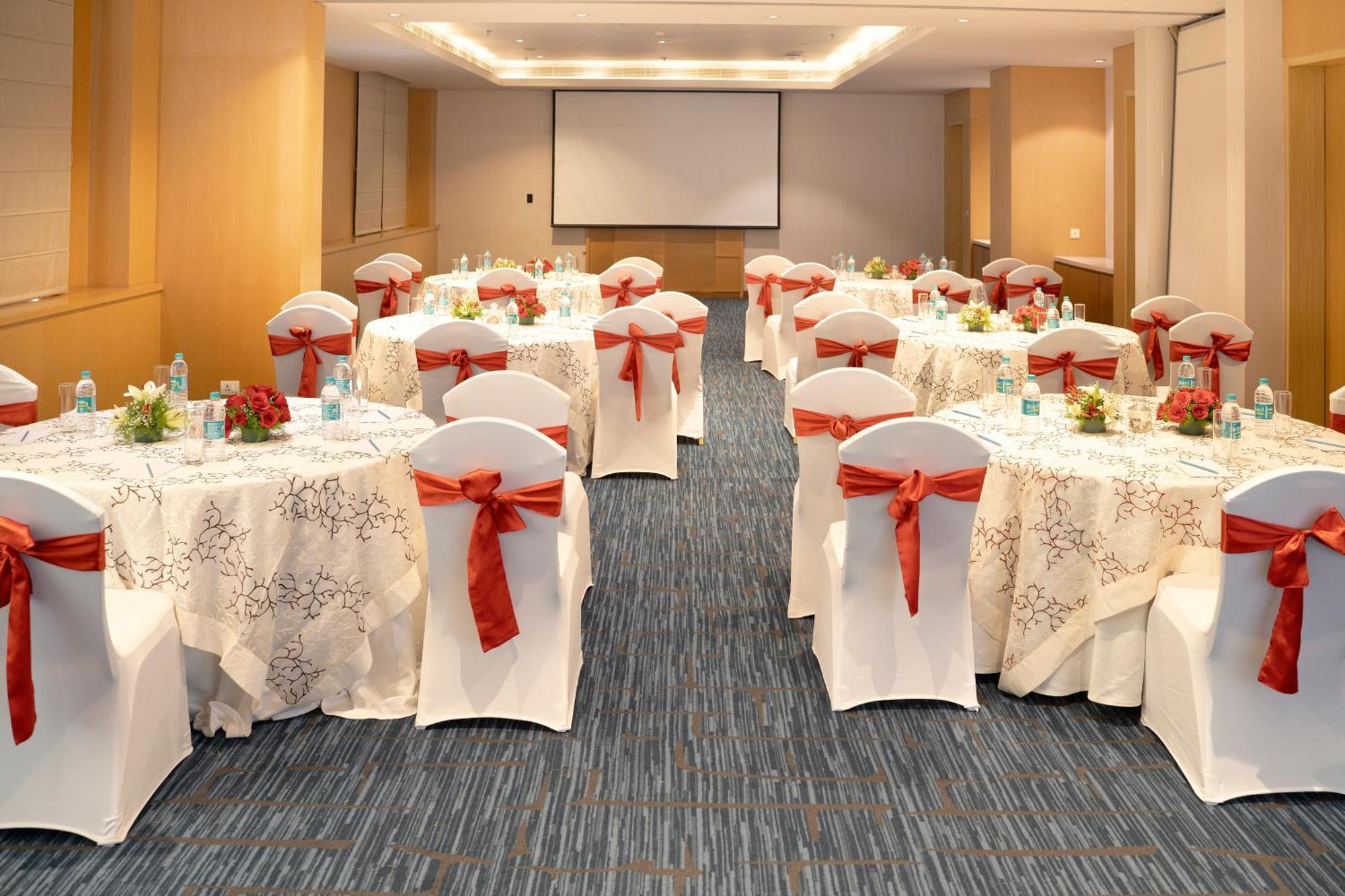 Sheraton Hyderabad Hotel Kültér fotó