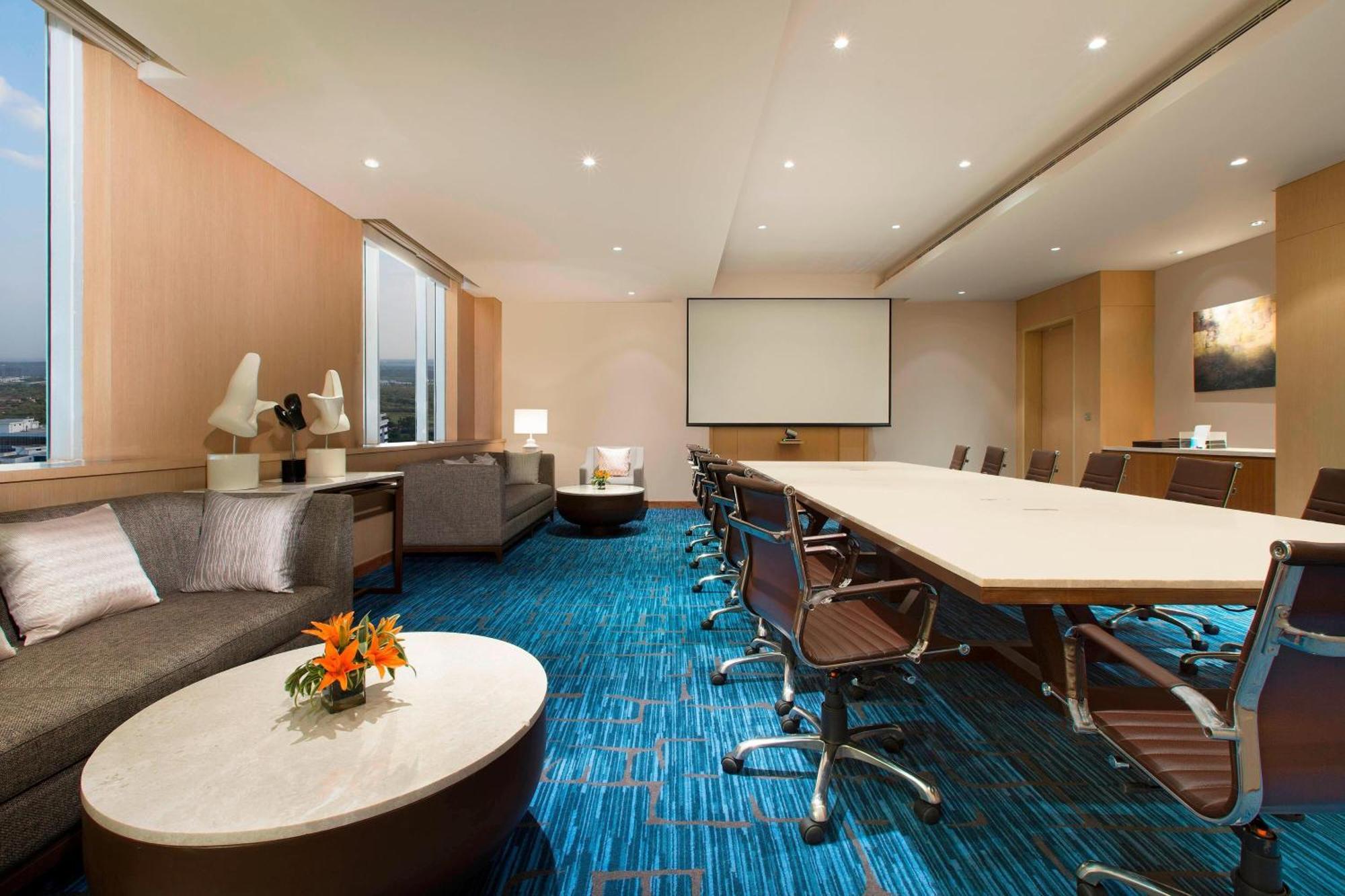 Sheraton Hyderabad Hotel Kültér fotó