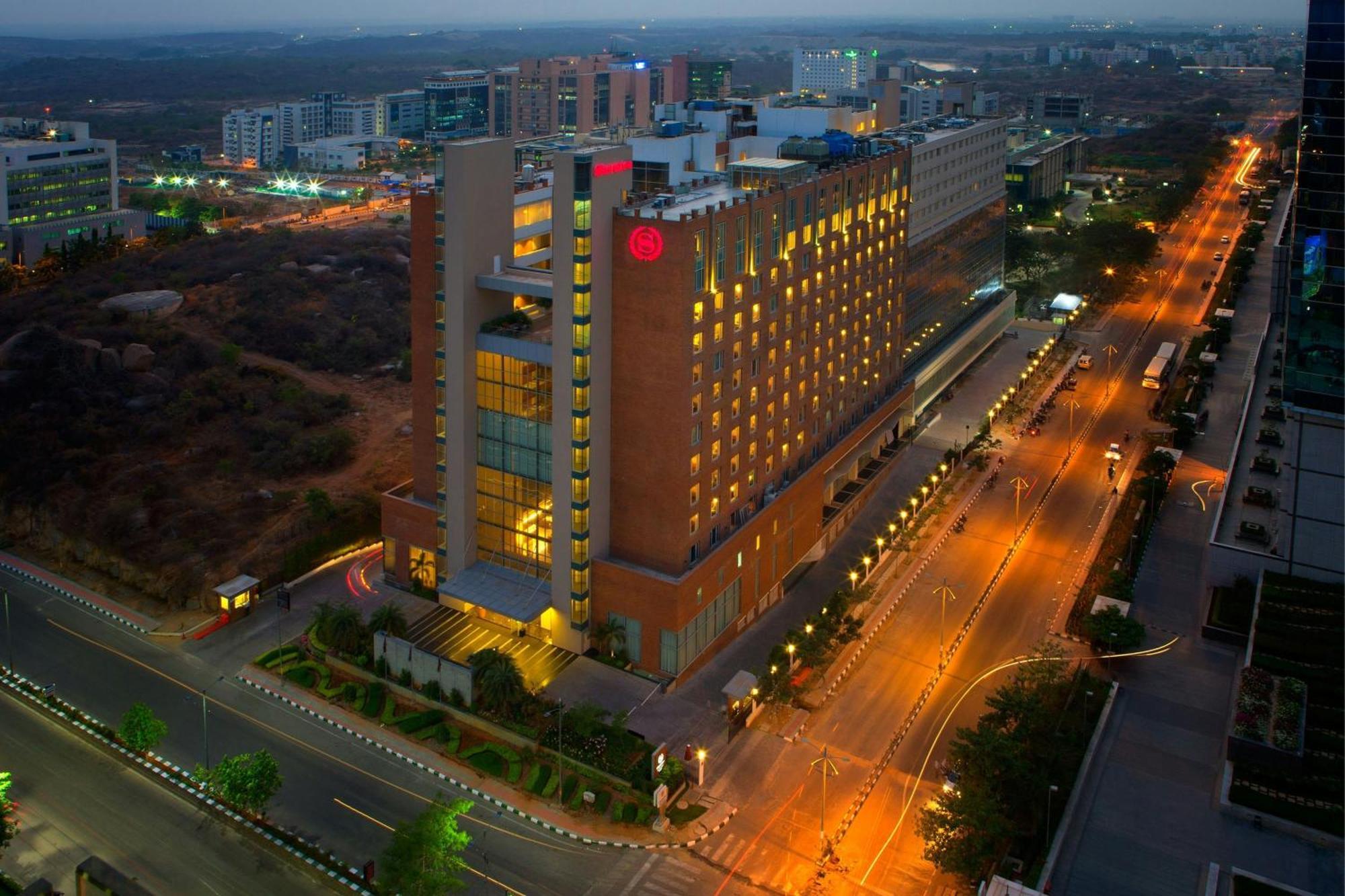 Sheraton Hyderabad Hotel Kültér fotó